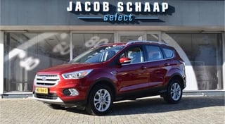 Ford Kuga 1.5 EcoBoost Titanium AWD Automaat / Navi / Clima / Trekhaak / Cruise control / Verw. Voorruit