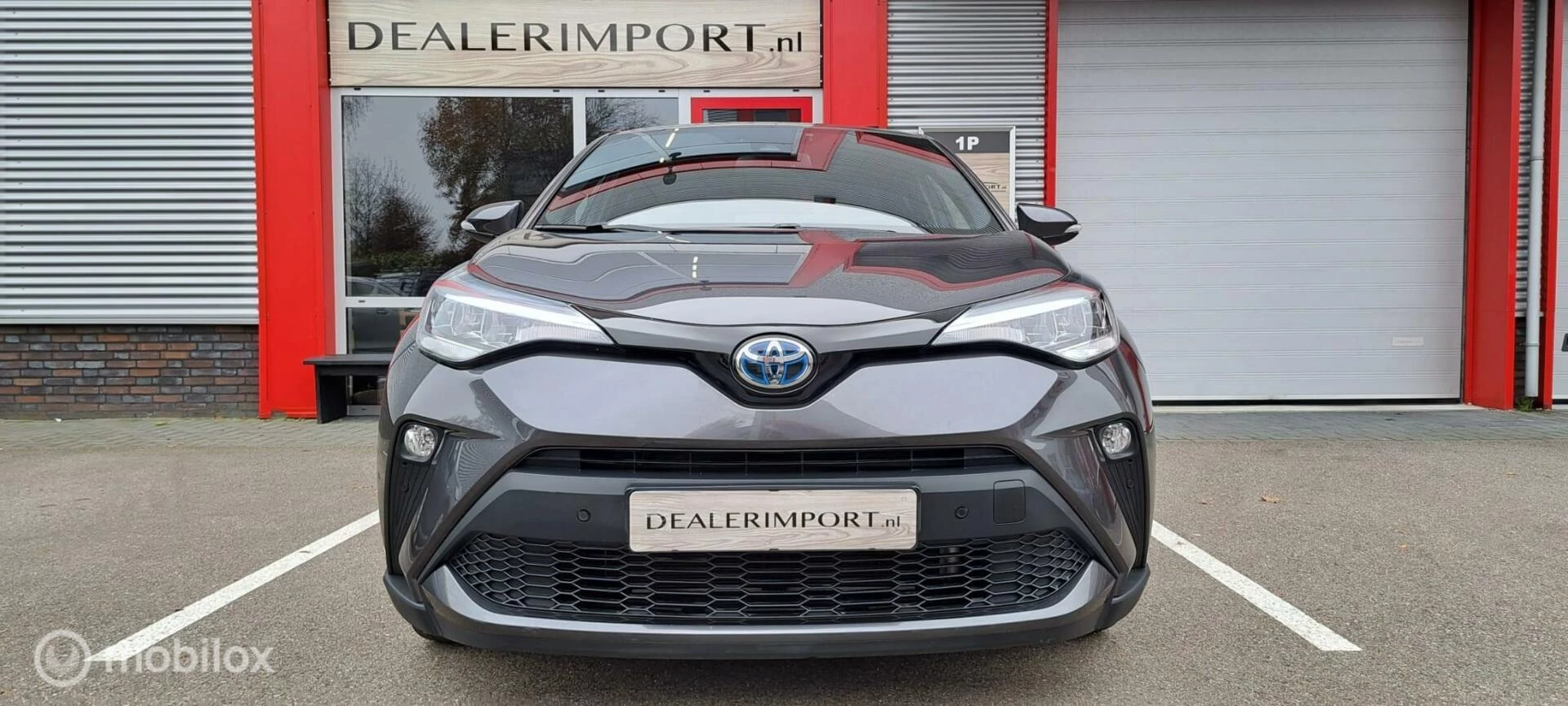 Hoofdafbeelding Toyota C-HR