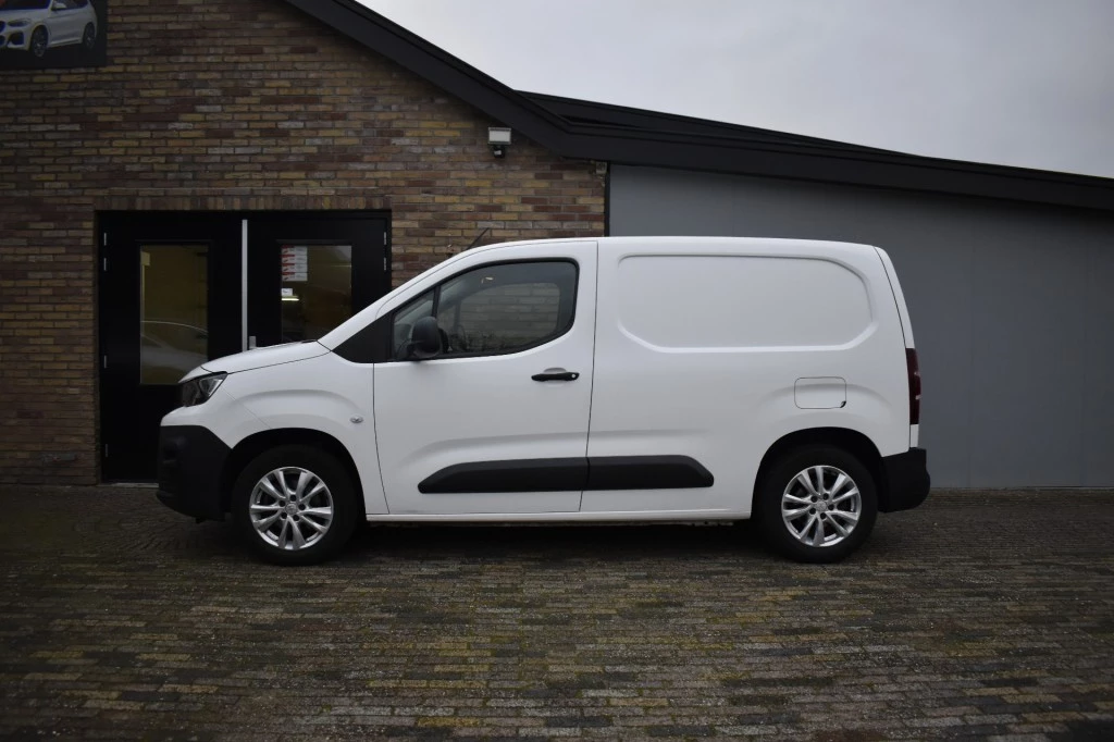 Hoofdafbeelding Peugeot Partner