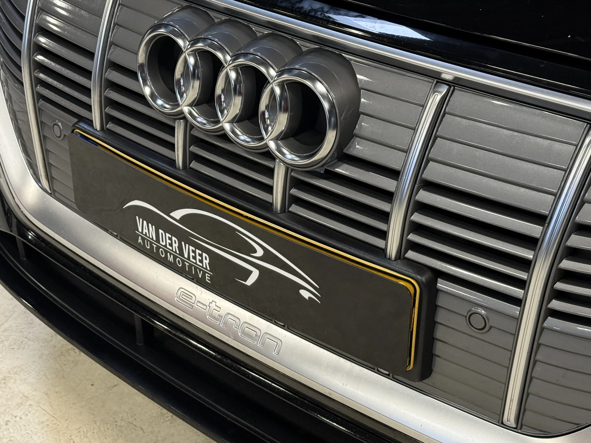 Hoofdafbeelding Audi e-tron