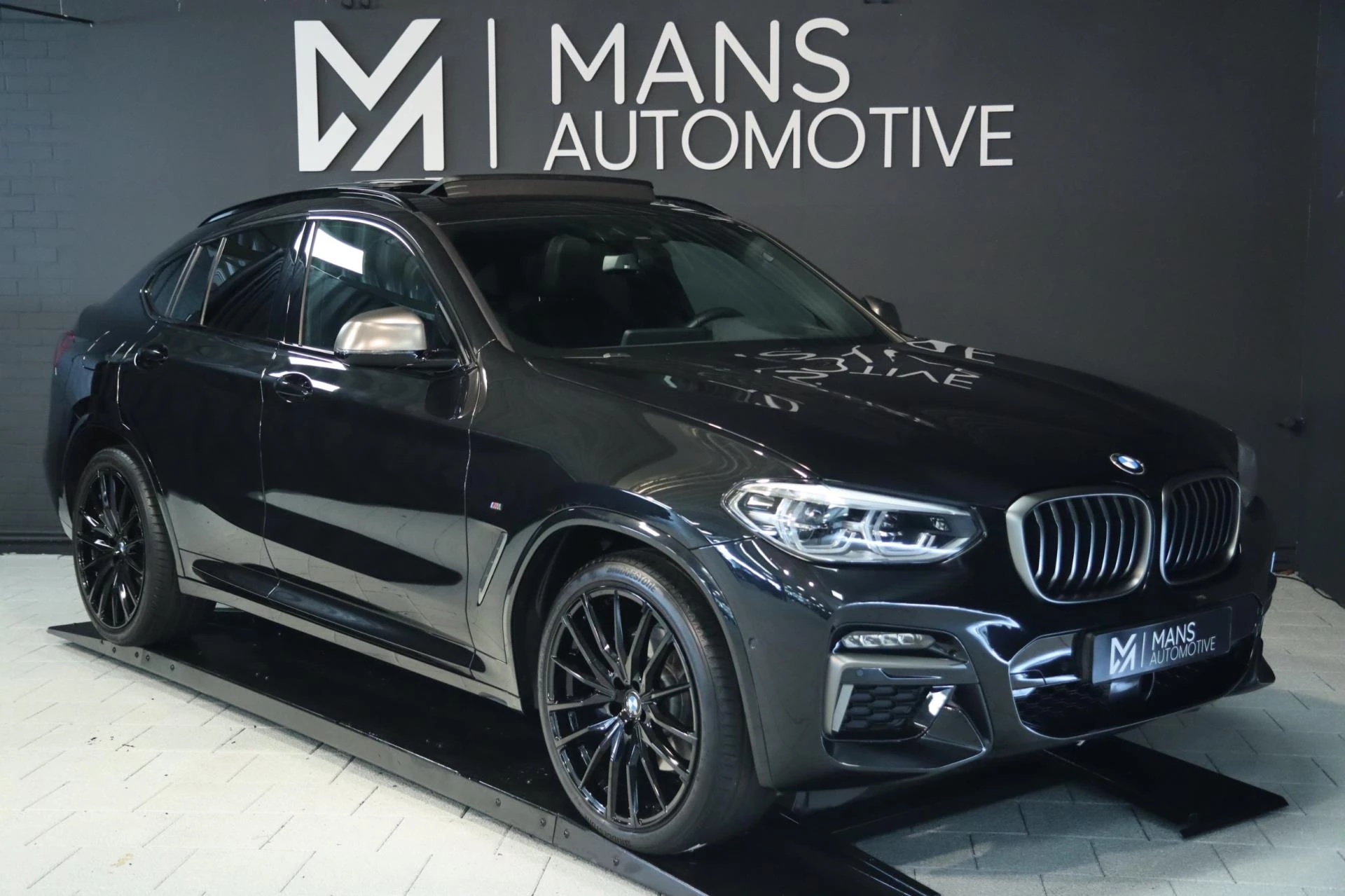 Hoofdafbeelding BMW X4