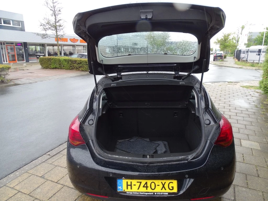 Hoofdafbeelding Opel Astra