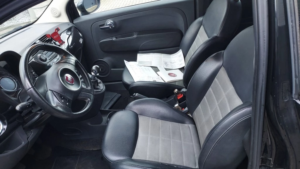 Hoofdafbeelding Fiat 500