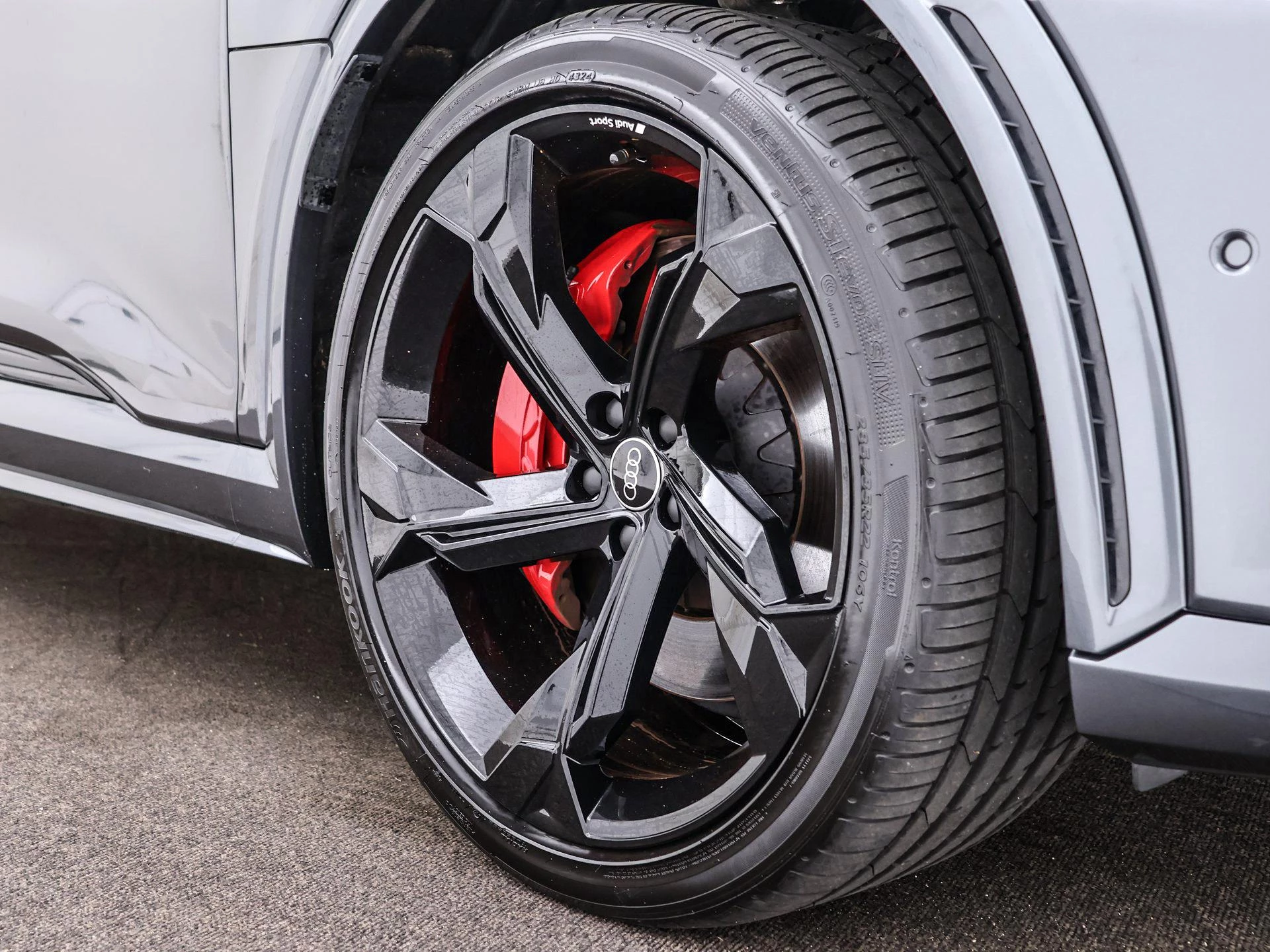 Hoofdafbeelding Audi Q8 e-tron