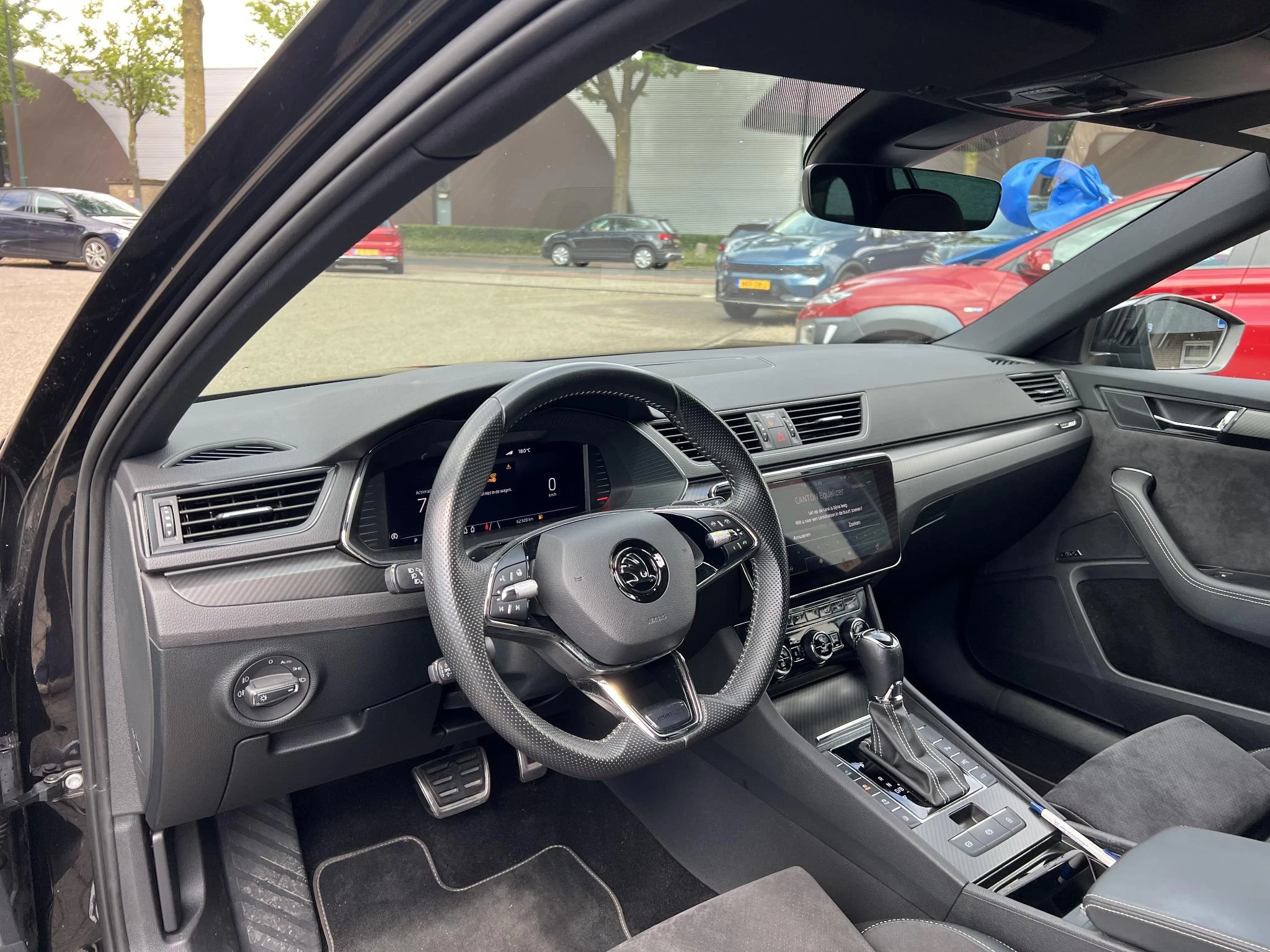 Hoofdafbeelding Škoda Superb
