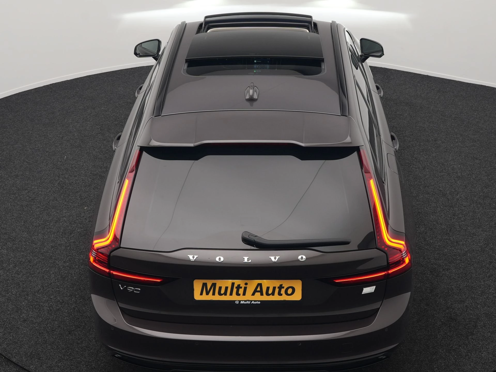 Hoofdafbeelding Volvo V90