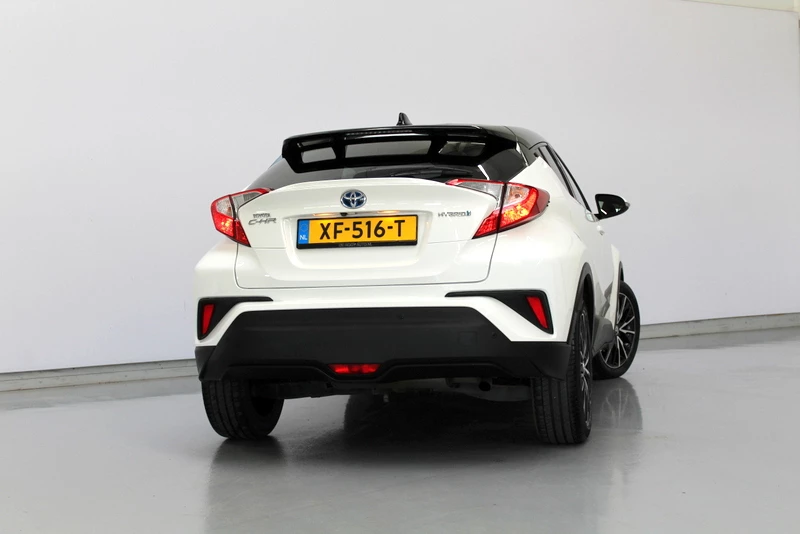 Hoofdafbeelding Toyota C-HR