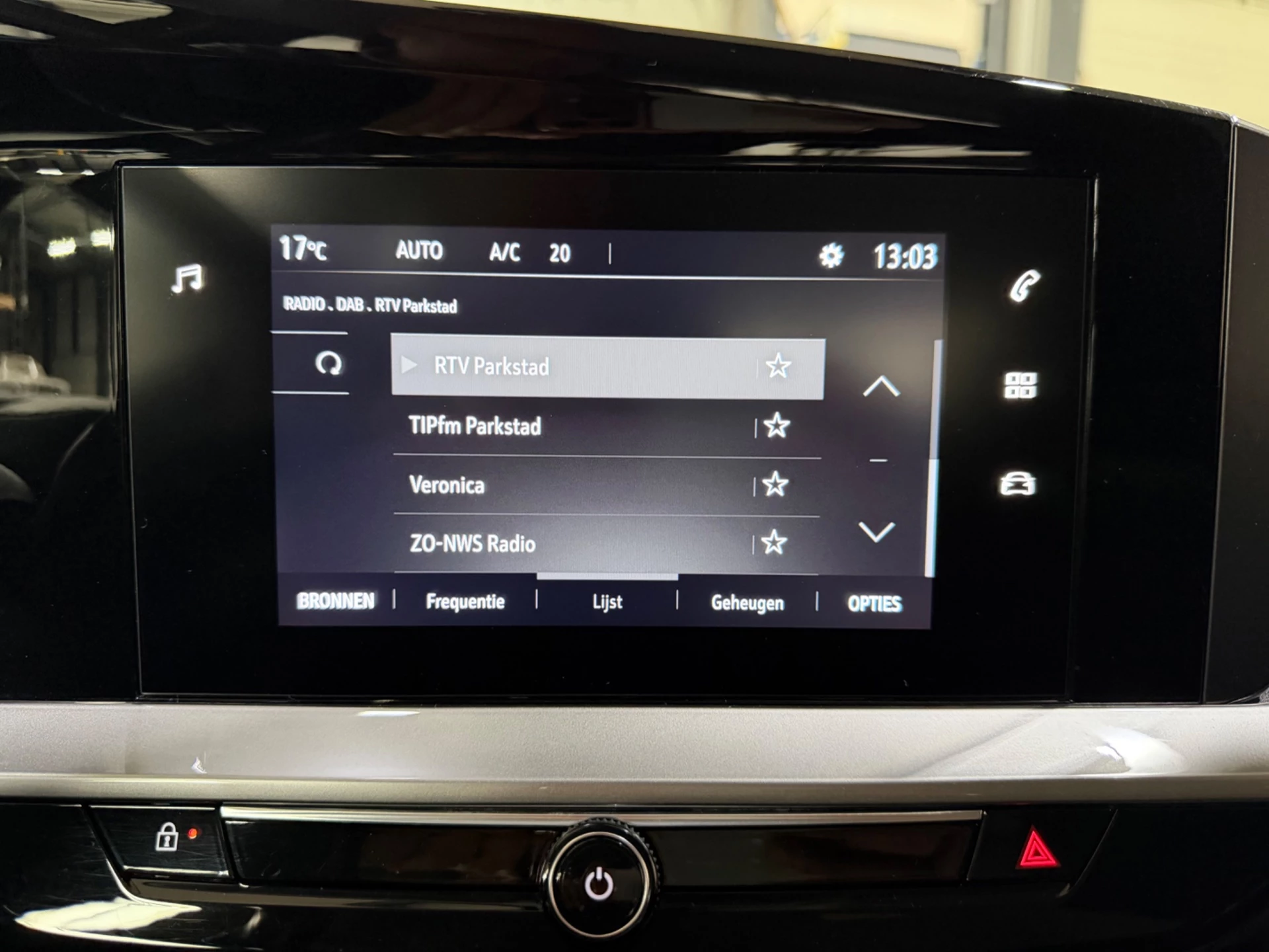 Hoofdafbeelding Opel Mokka-e