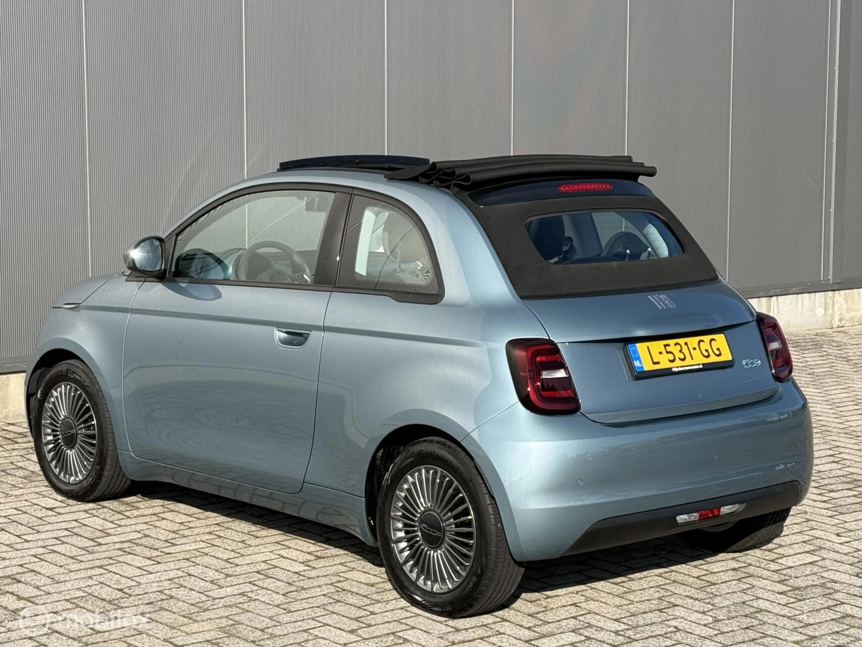 Hoofdafbeelding Fiat 500C