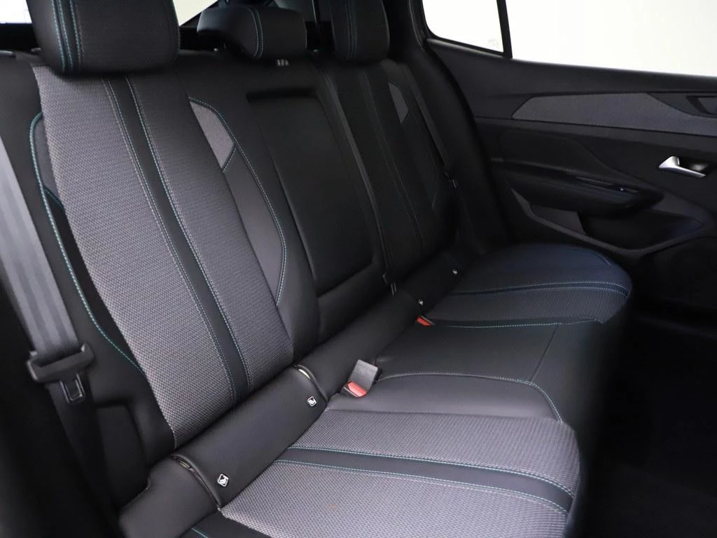 Hoofdafbeelding Peugeot 408
