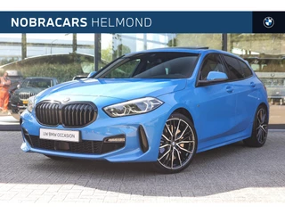 BMW 1 Serie 118i Executive M Sport Automaat / Panoramadak / Sportstoelen / Achteruitrijcamera / Adaptieve LED / Active Cruise Control / Live Cockpit Professional