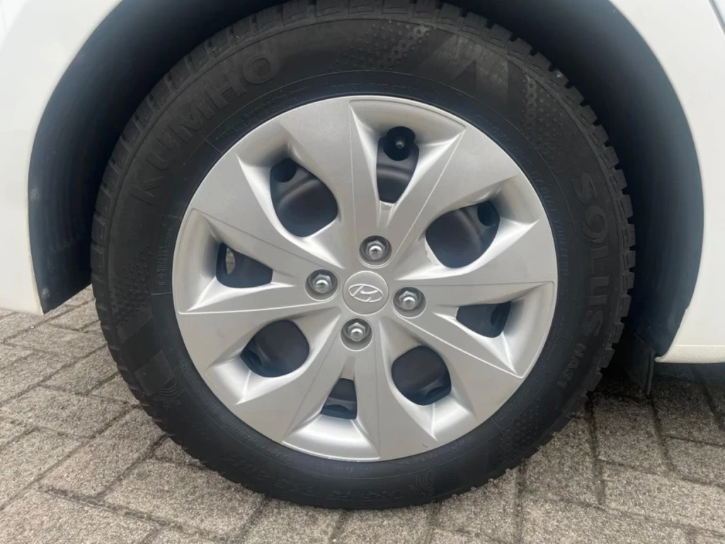 Hoofdafbeelding Hyundai i20