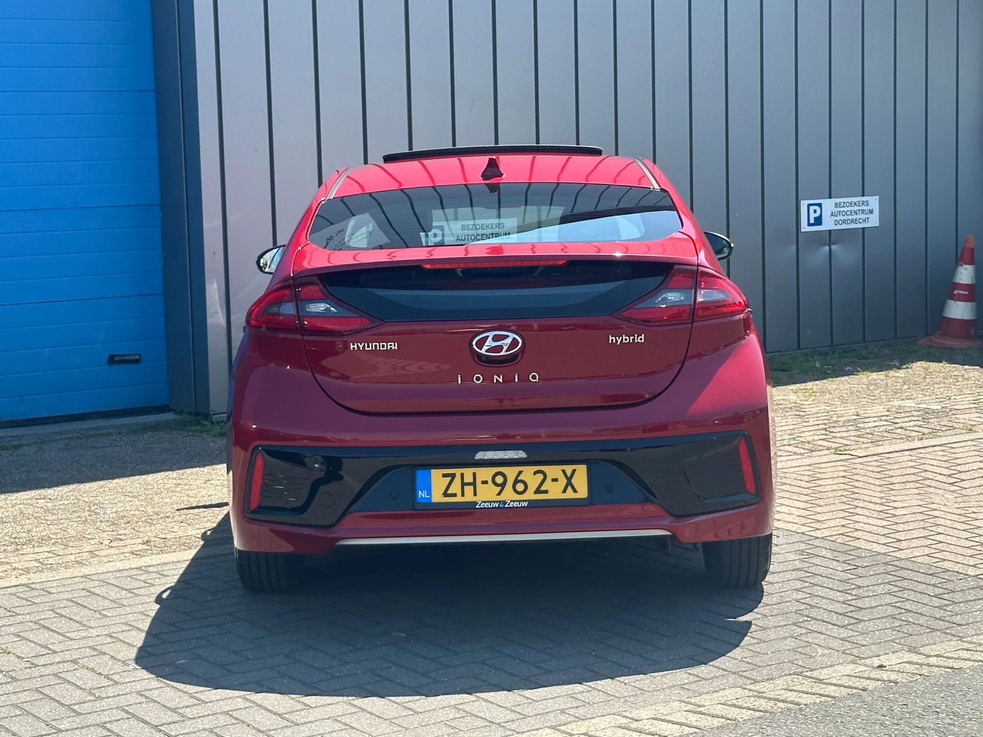 Hoofdafbeelding Hyundai IONIQ