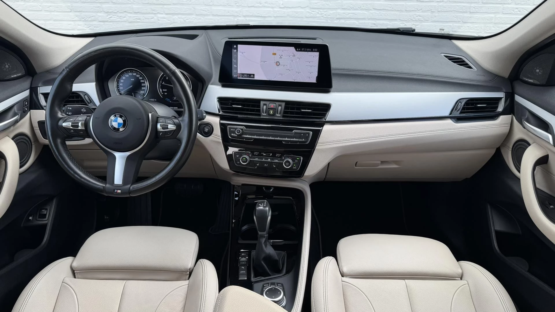 Hoofdafbeelding BMW X2
