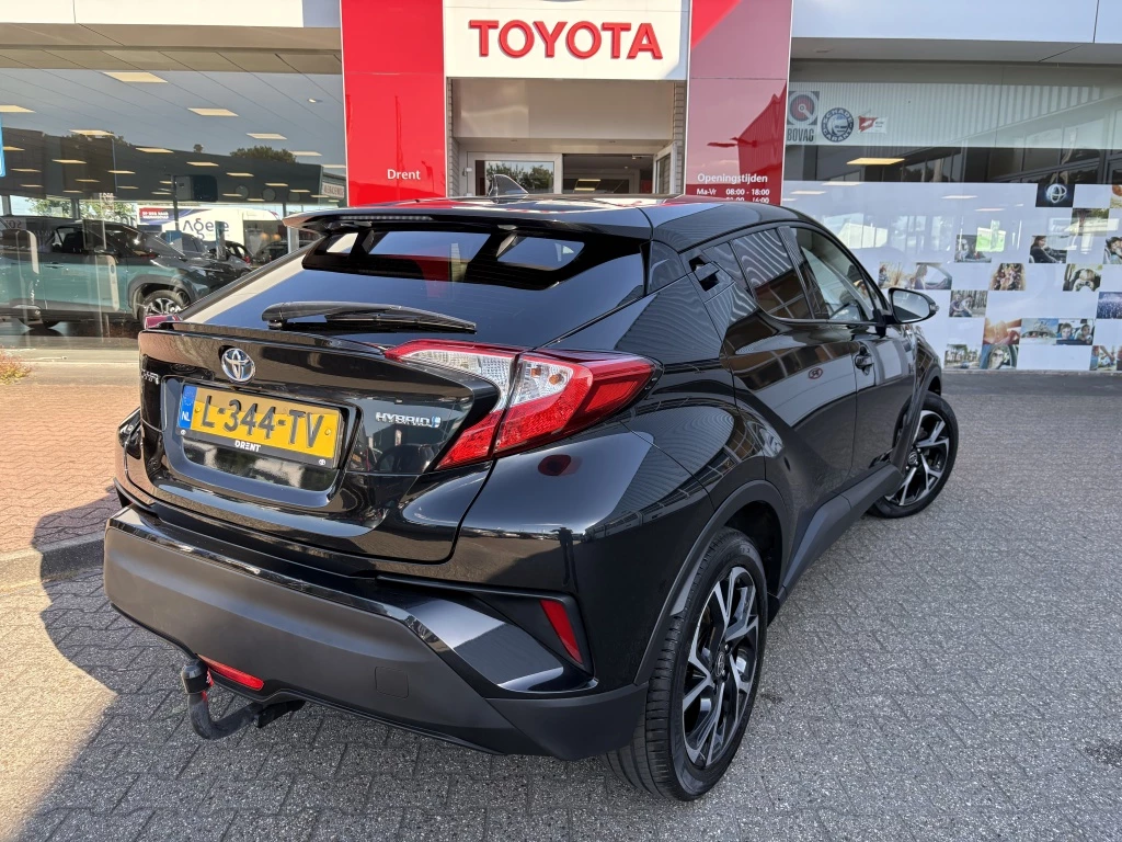 Hoofdafbeelding Toyota C-HR