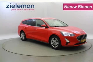 Ford Focus Wagon 1.5 EcoBlue Titanium X Business - Carplay, Camera, Trekhaak, Stoelverw.