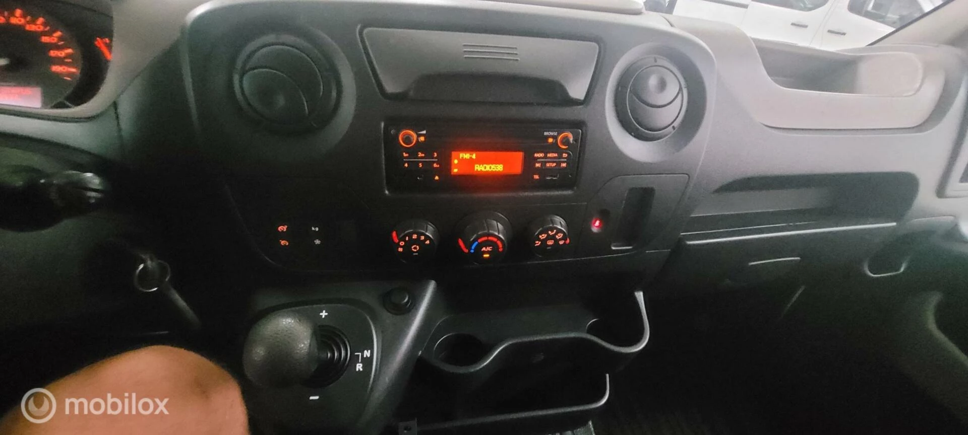 Hoofdafbeelding Nissan NV400