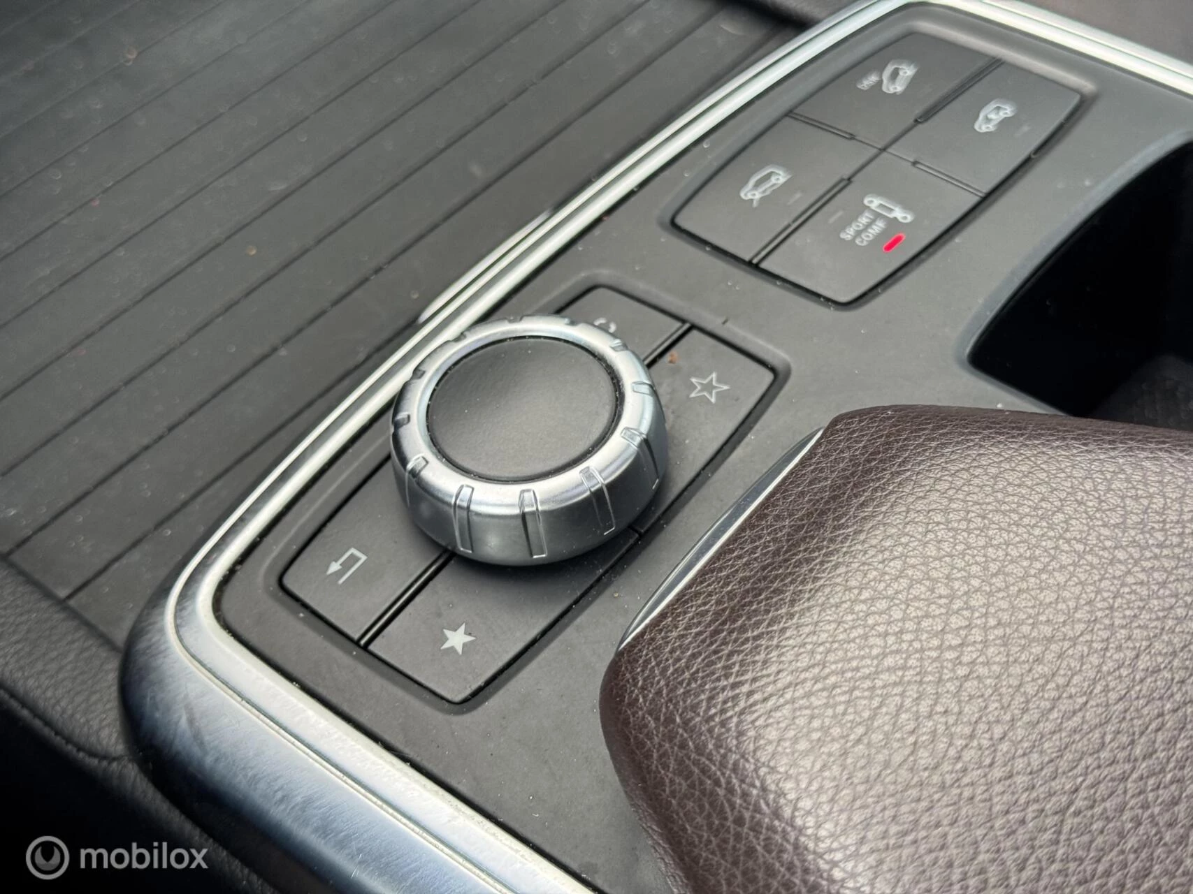 Hoofdafbeelding Mercedes-Benz M-Klasse