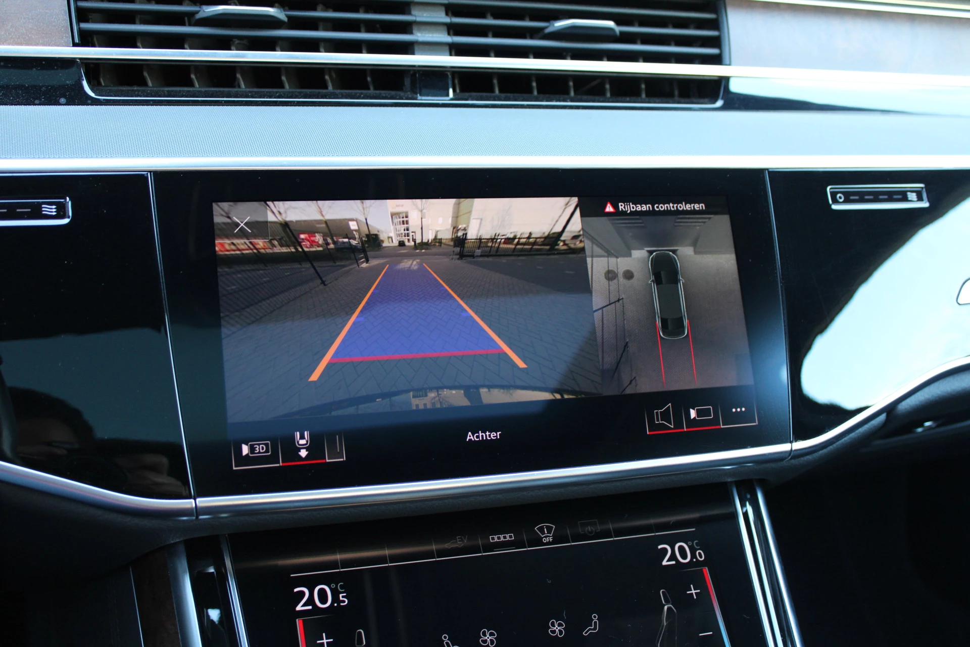 Hoofdafbeelding Audi A8