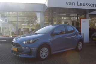 Toyota Yaris 1.5 HYBRID AD-CRUISE APPLE/ANDROID CLIMA CAMERA LED ACHTERLICHTEN DAB BLUETOOTH