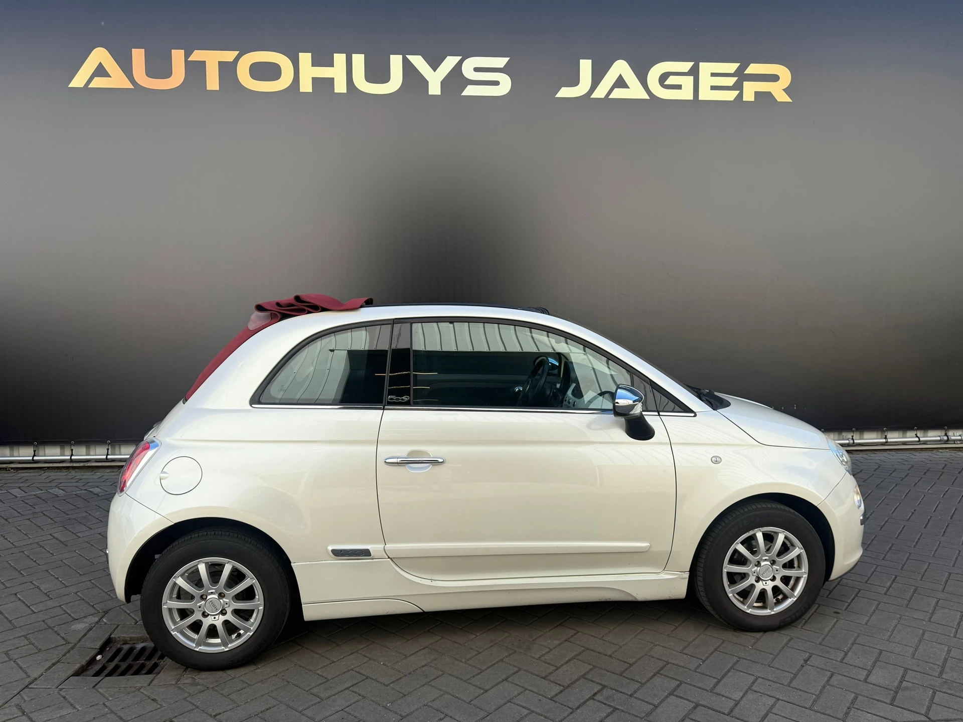 Hoofdafbeelding Fiat 500C