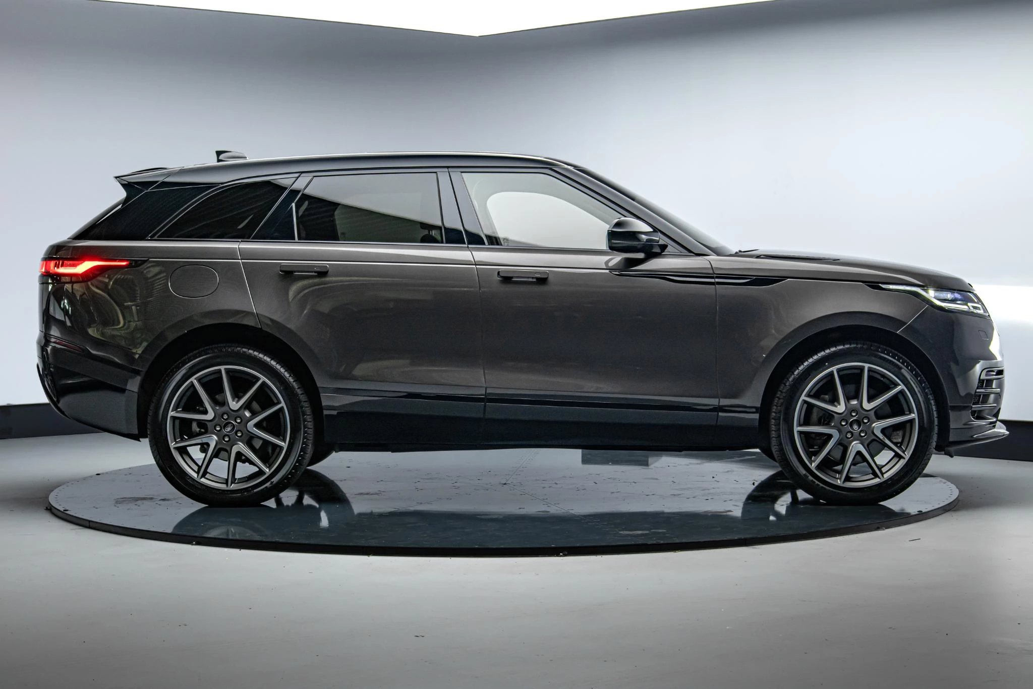 Hoofdafbeelding Land Rover Range Rover Velar