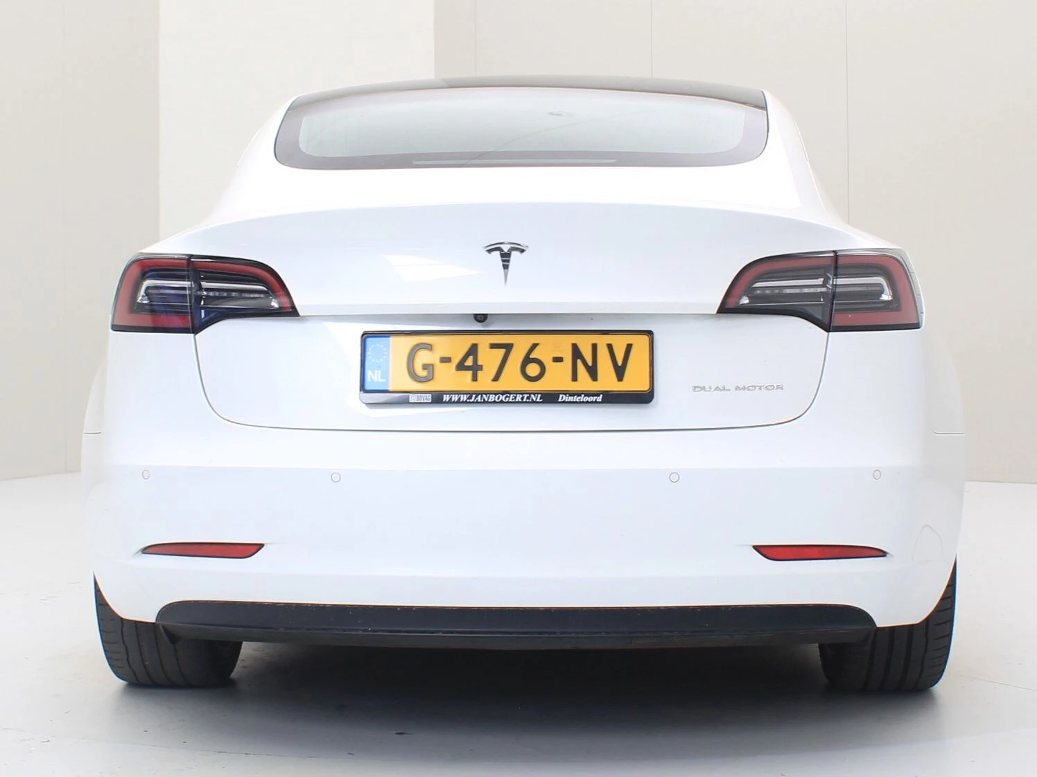 Hoofdafbeelding Tesla Model 3