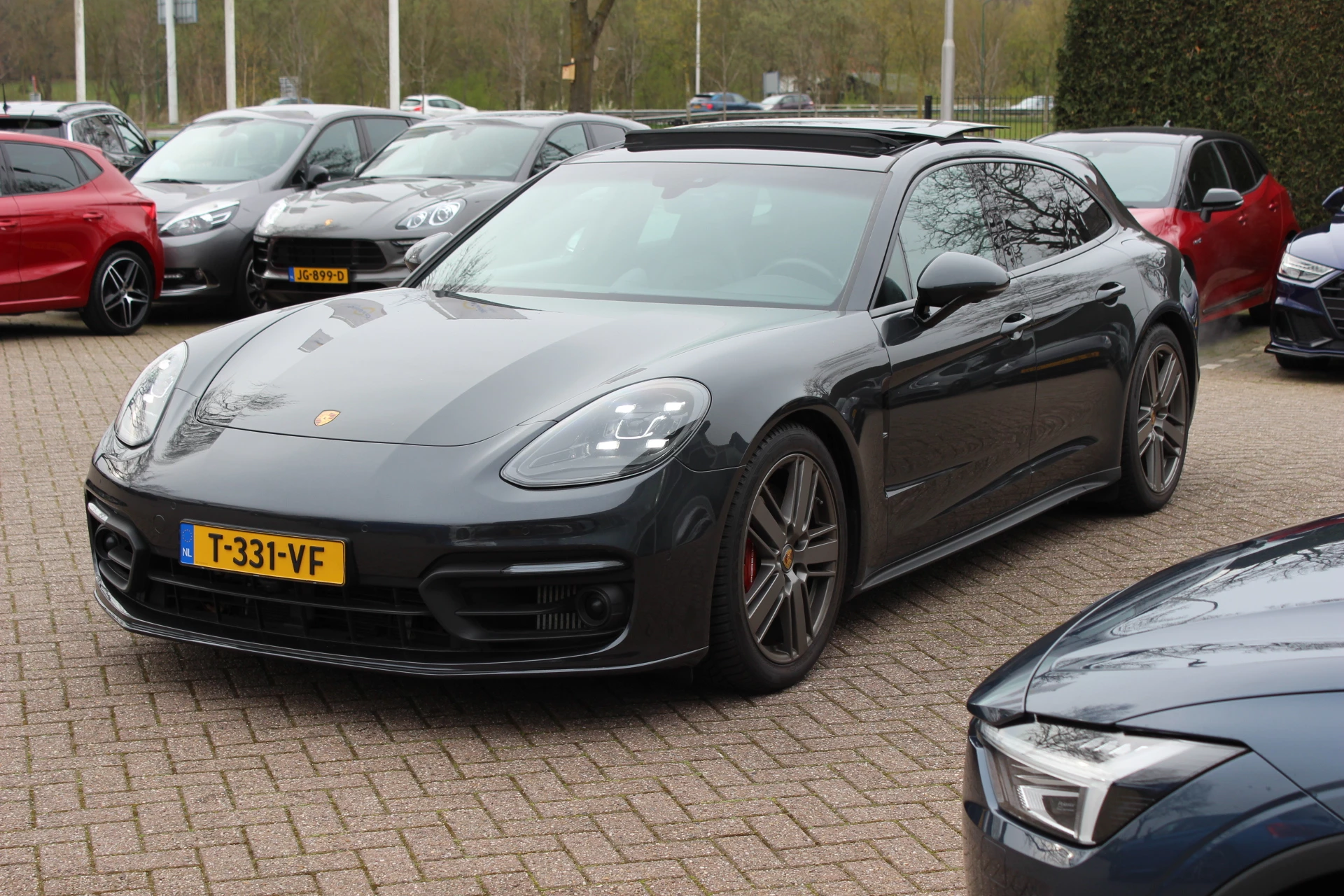 Hoofdafbeelding Porsche Panamera