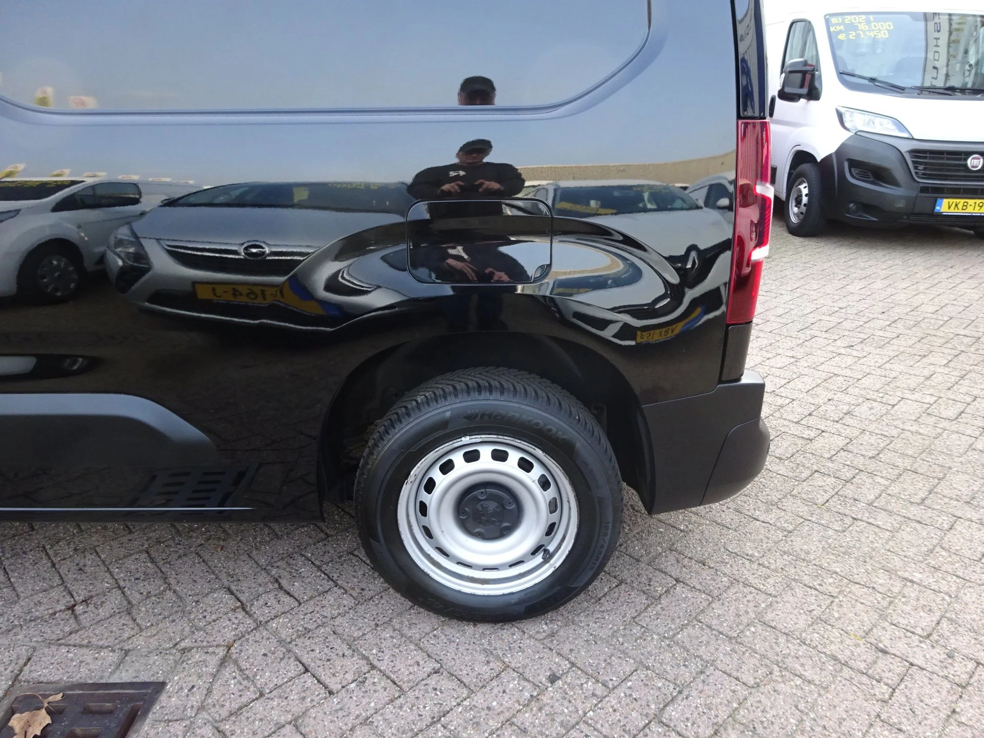 Hoofdafbeelding Peugeot Partner