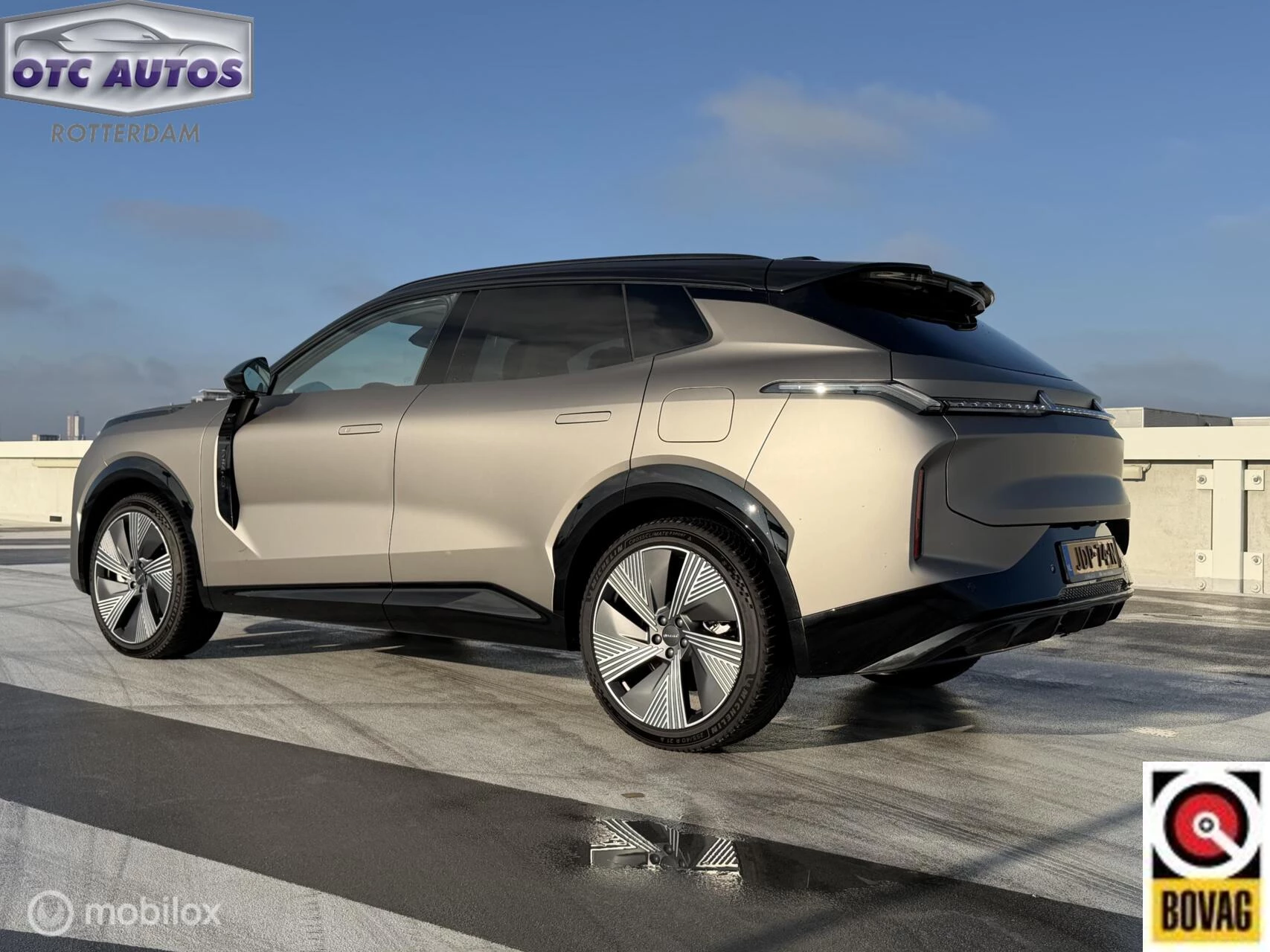 Hoofdafbeelding Lynk & Co 08