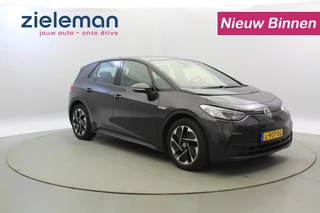 Hoofdafbeelding Volkswagen ID.3 Volkswagen ID.3 Life 58 kWh - Carplay, Stoel/stuur verwarming, SOH 85%