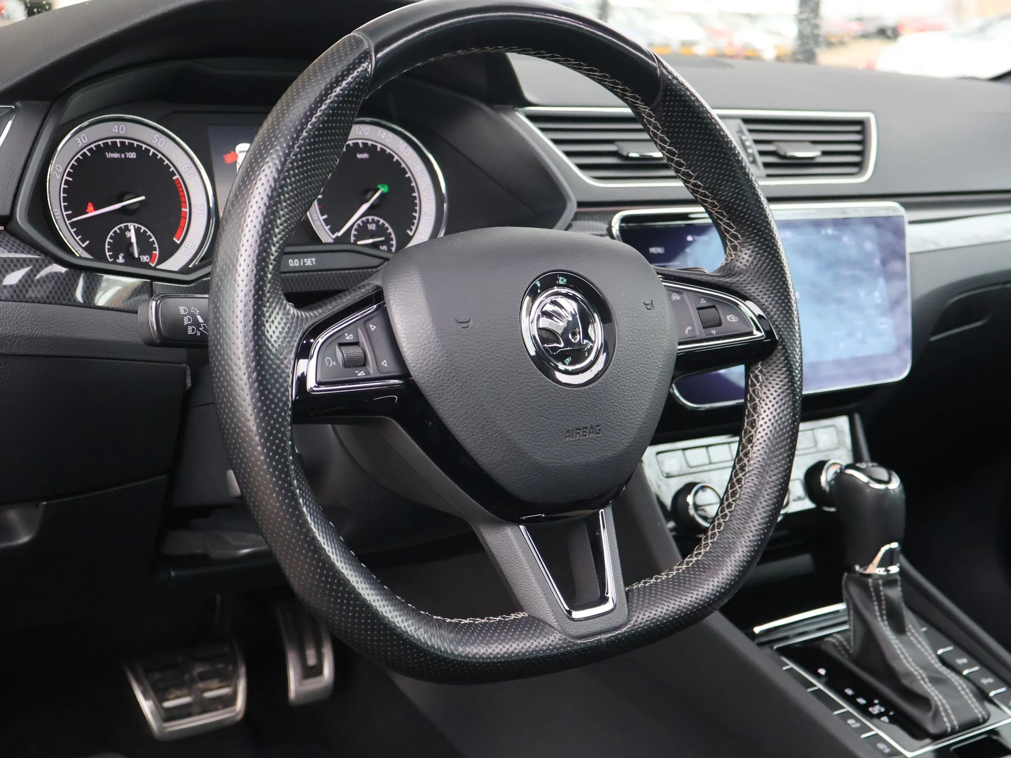 Hoofdafbeelding Škoda Superb