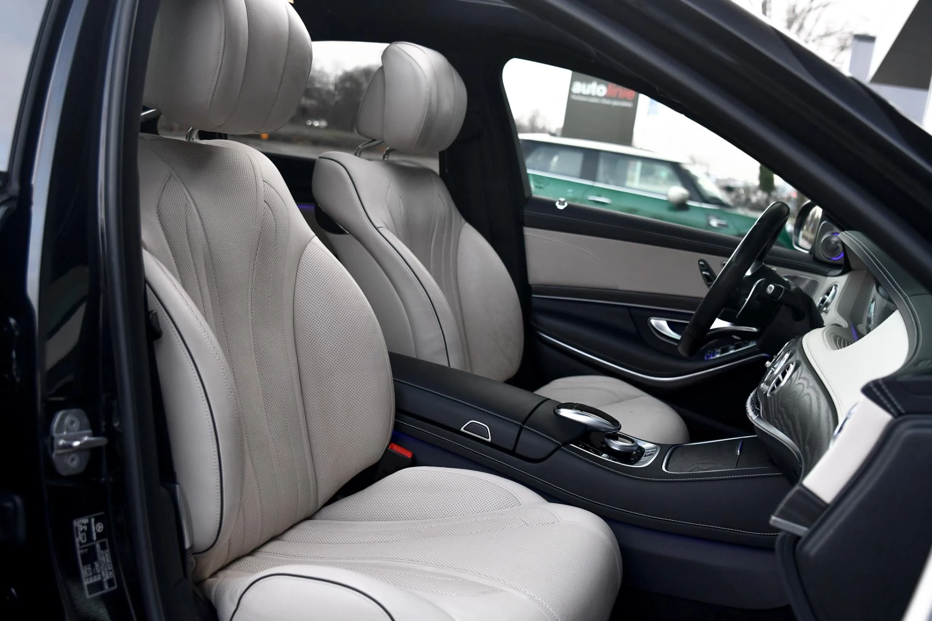 Hoofdafbeelding Mercedes-Benz S-Klasse