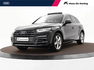 Hoofdafbeelding Audi Q5 Audi Q5 55 TFSIe 367pk S-tronic Quattro Competition · Panoramadak · S-line · Elek. Trekhaak · Luchtvering · Apple/Android Car Play · Camera · 19'' Inch ·