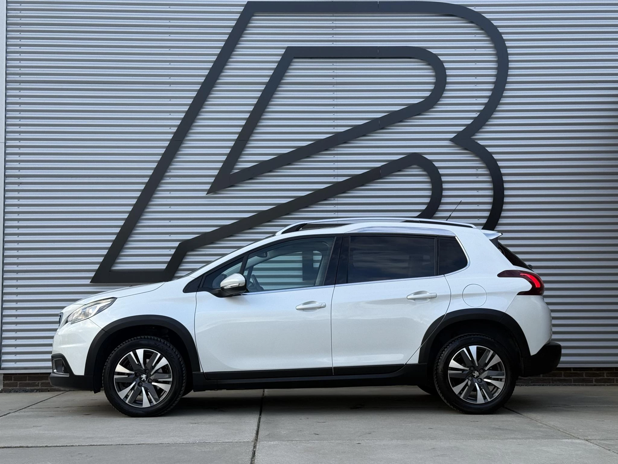 Hoofdafbeelding Peugeot 2008