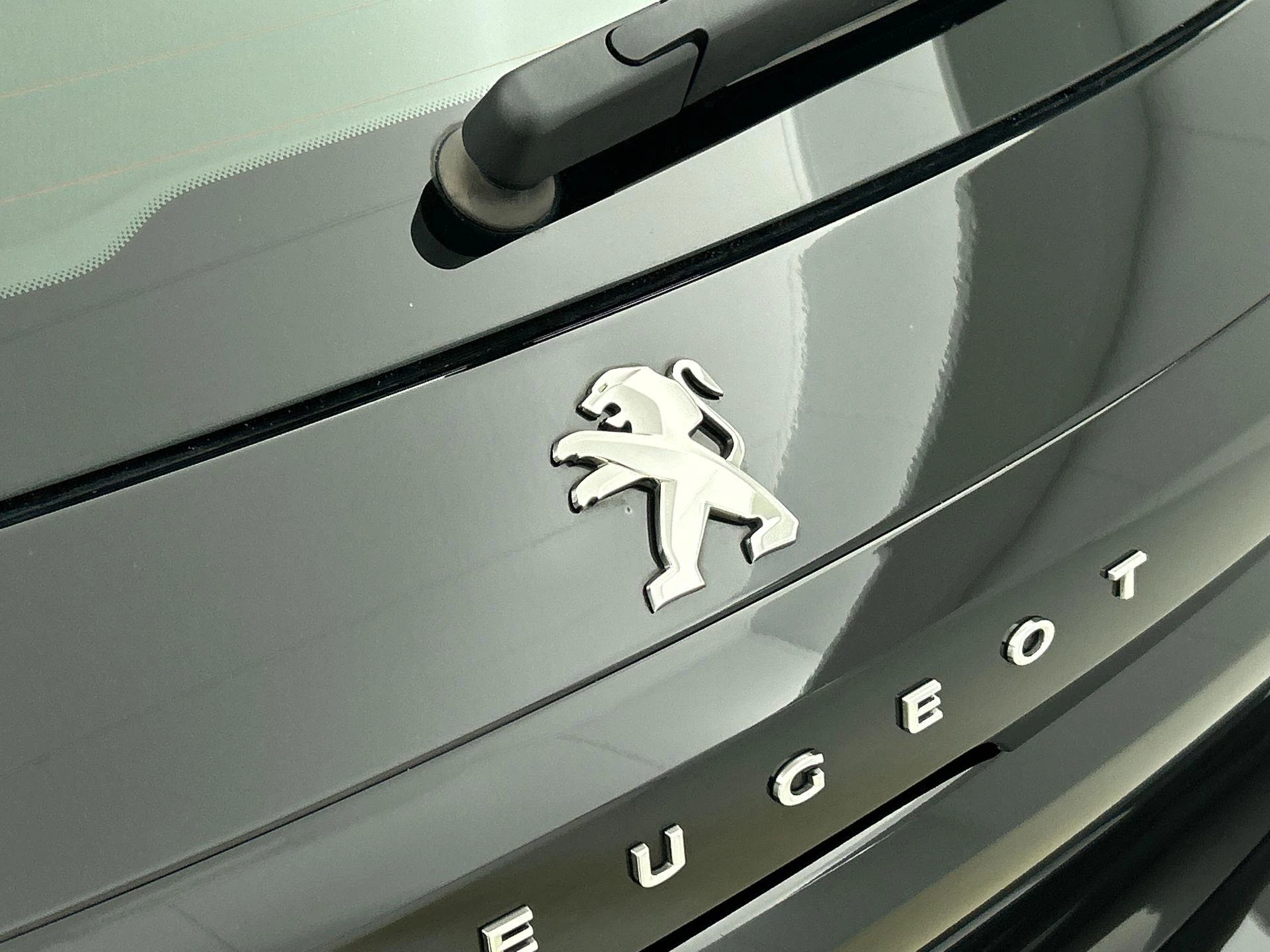 Hoofdafbeelding Peugeot e-208