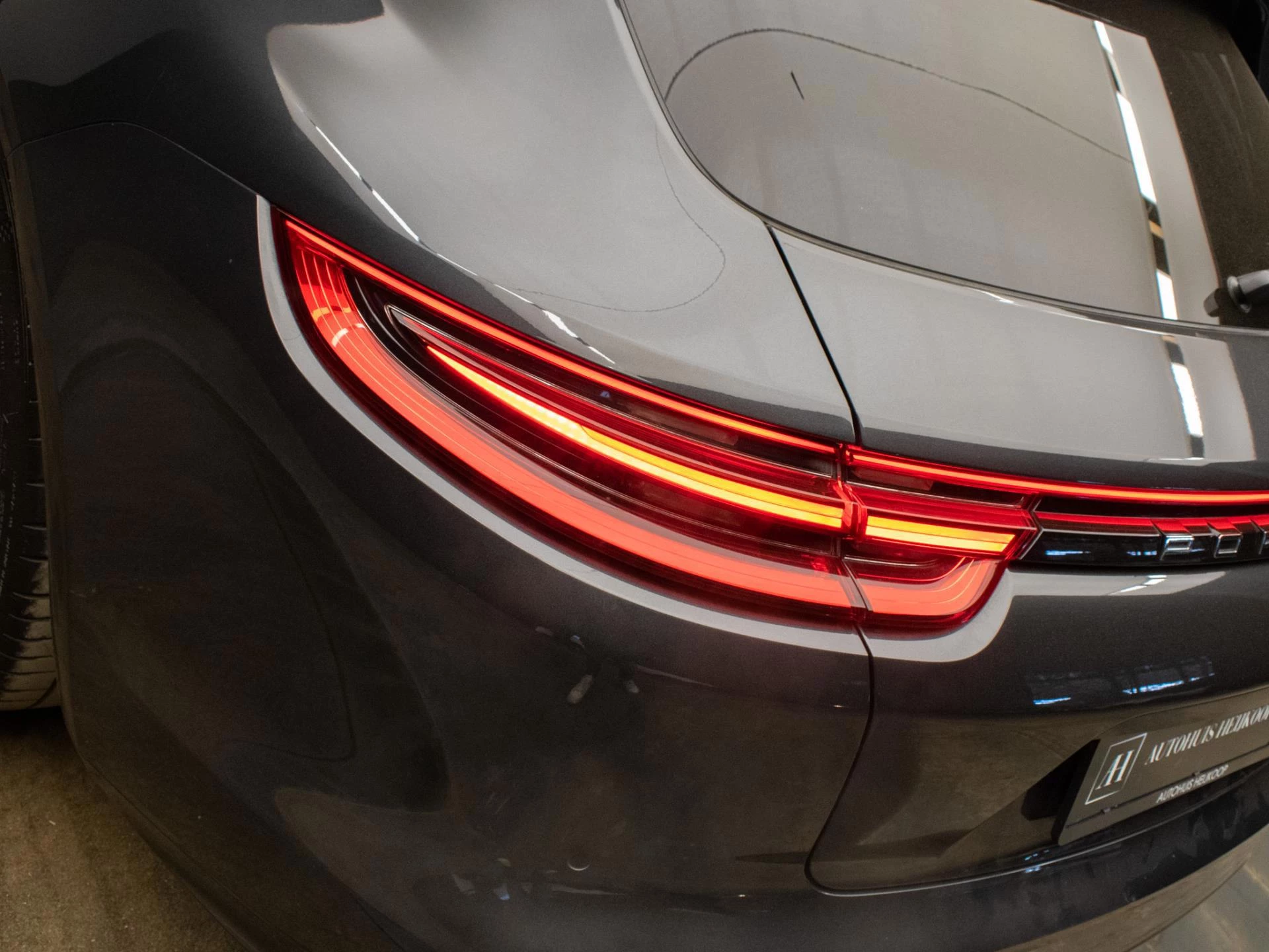 Hoofdafbeelding Porsche Panamera