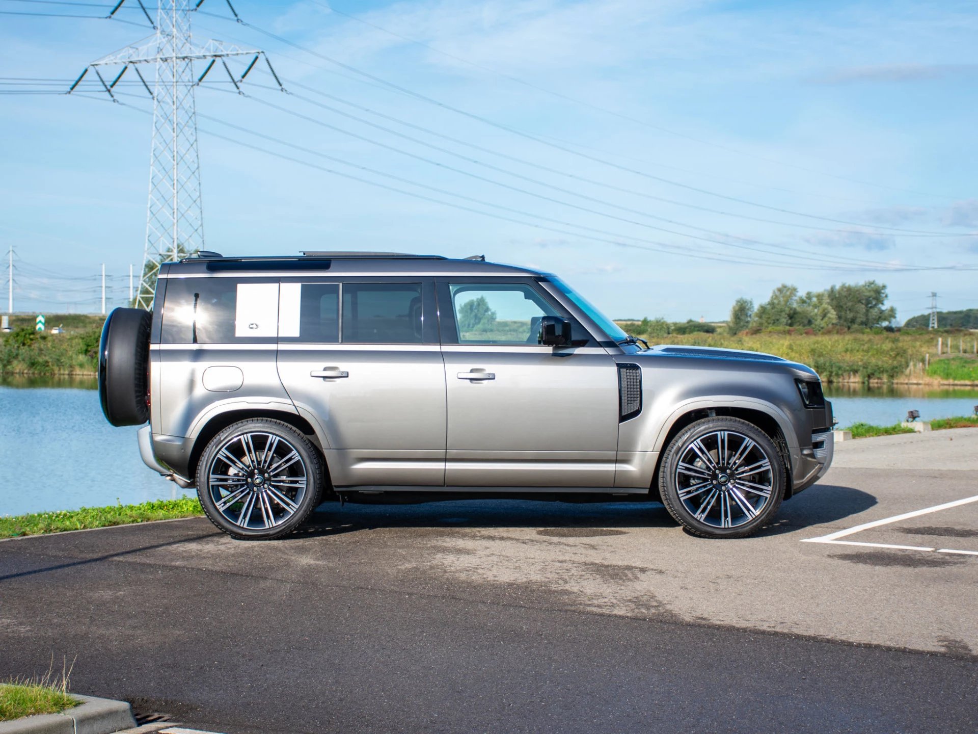 Hoofdafbeelding Land Rover Defender