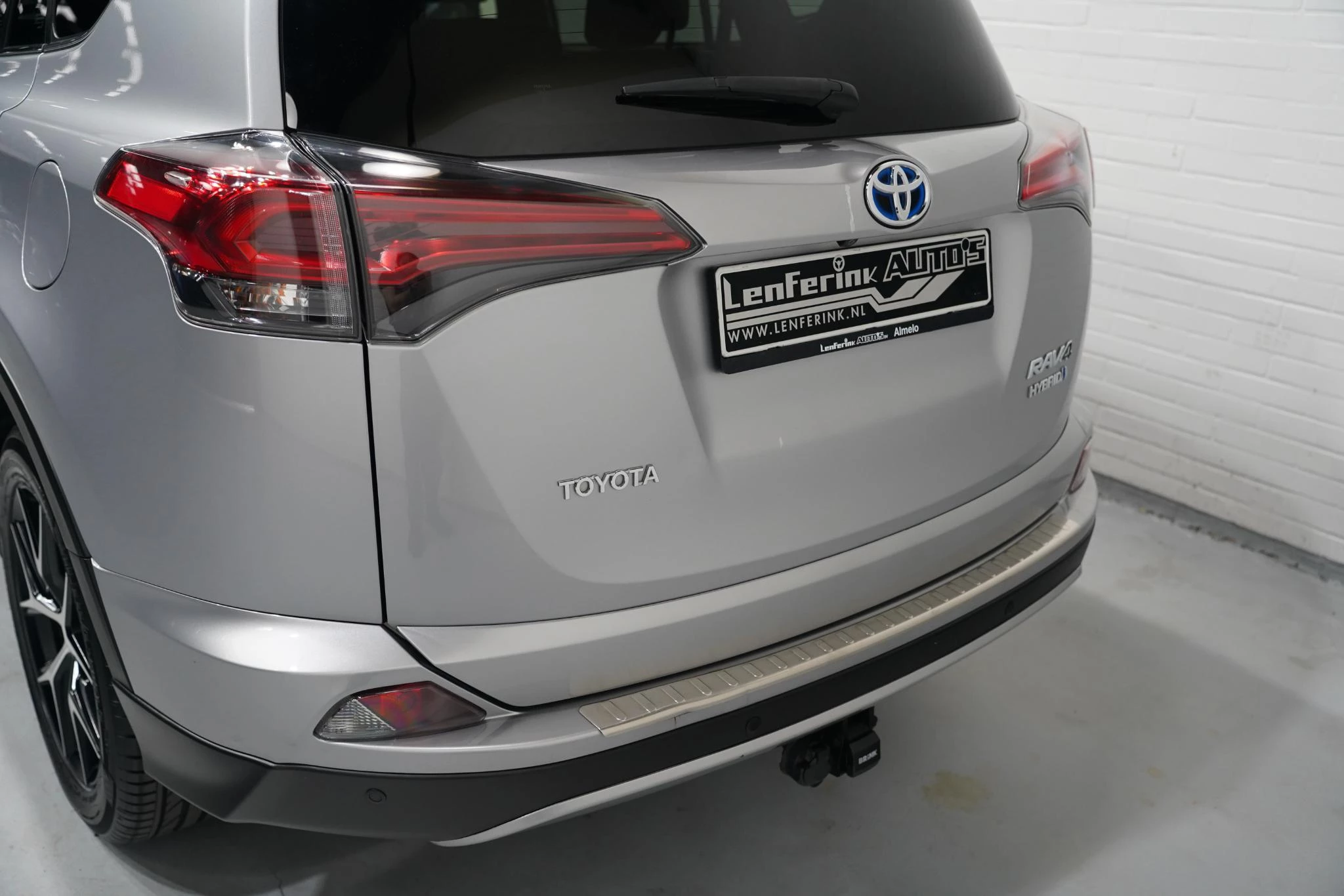 Hoofdafbeelding Toyota RAV4