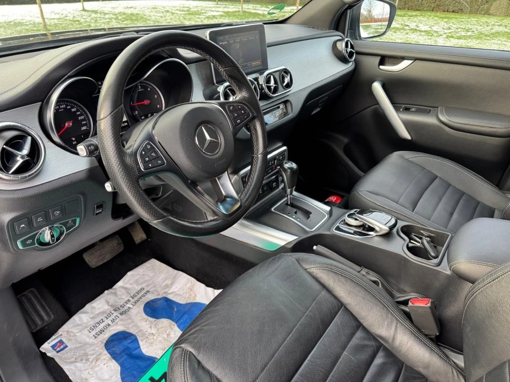 Hoofdafbeelding Mercedes-Benz X-Klasse