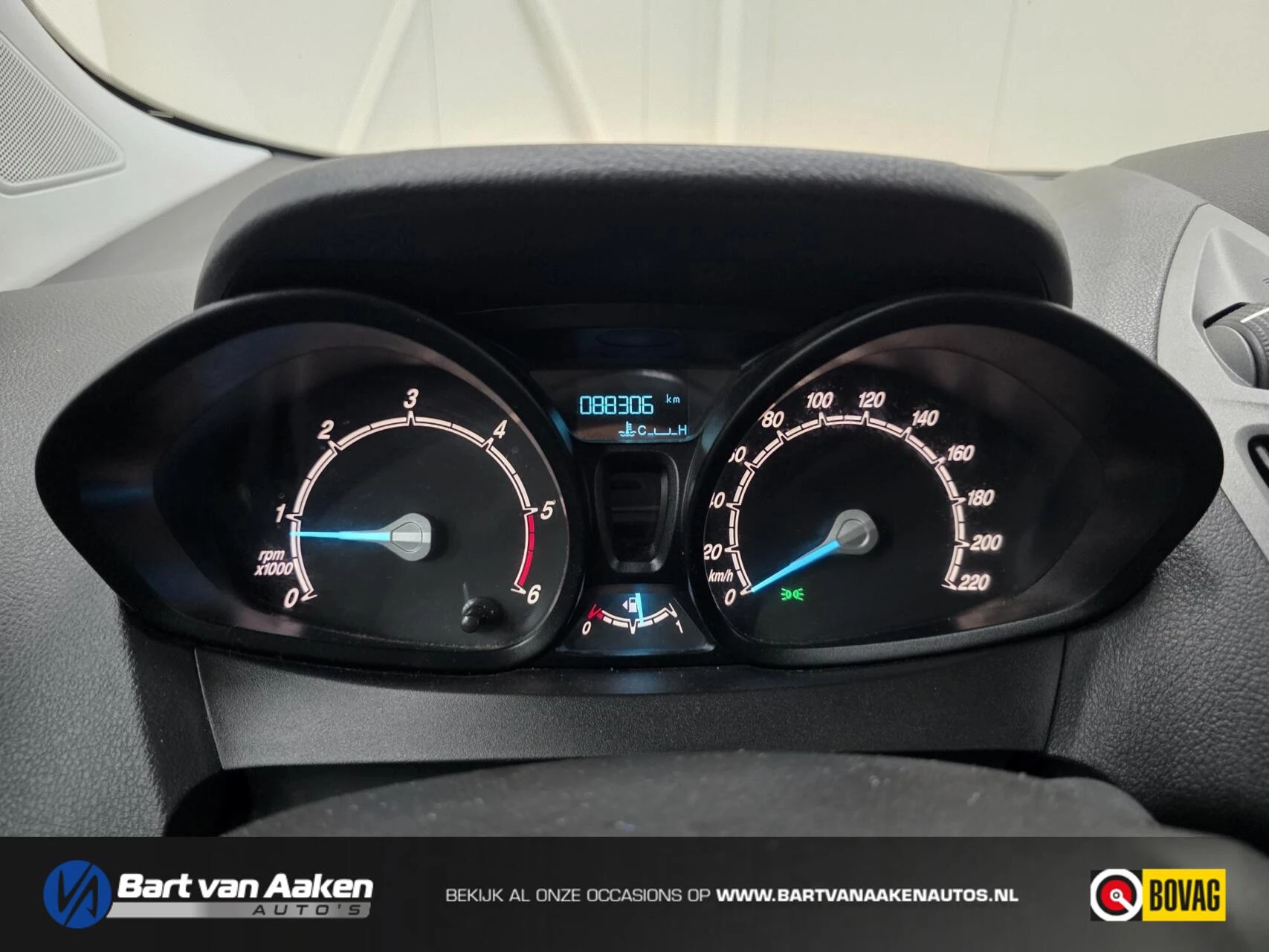 Hoofdafbeelding Ford Transit Courier