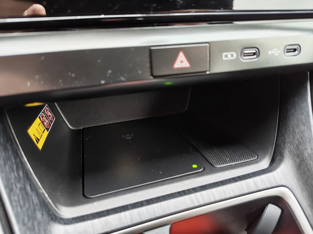 Hoofdafbeelding Lexus LBX