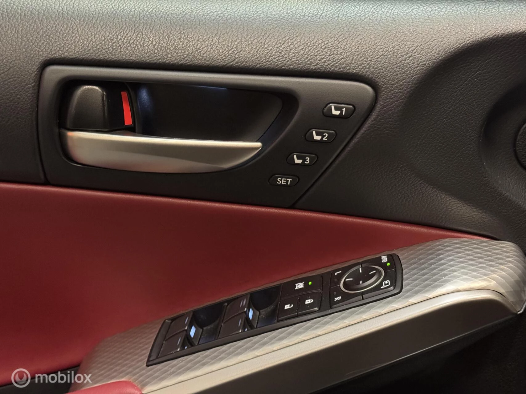 Hoofdafbeelding Lexus IS