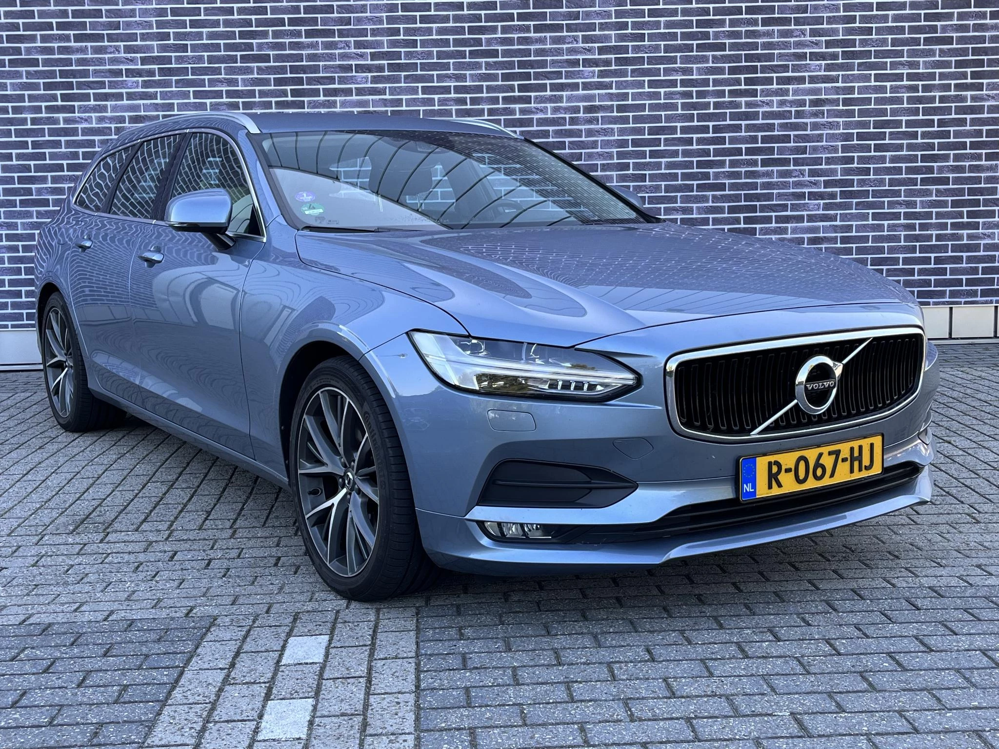 Hoofdafbeelding Volvo V90