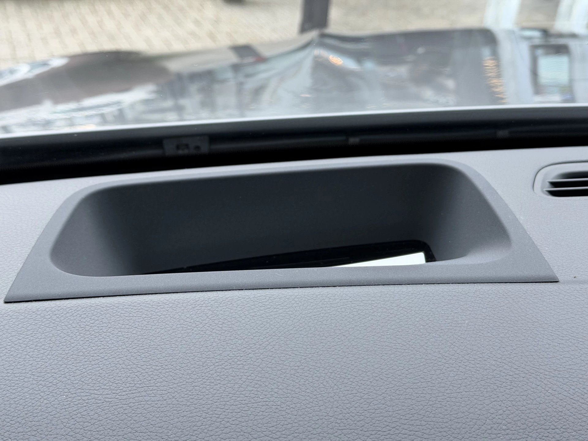 Hoofdafbeelding Mercedes-Benz EQB