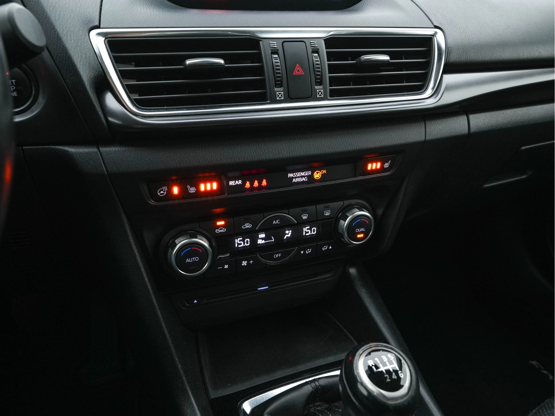 Hoofdafbeelding Mazda 3