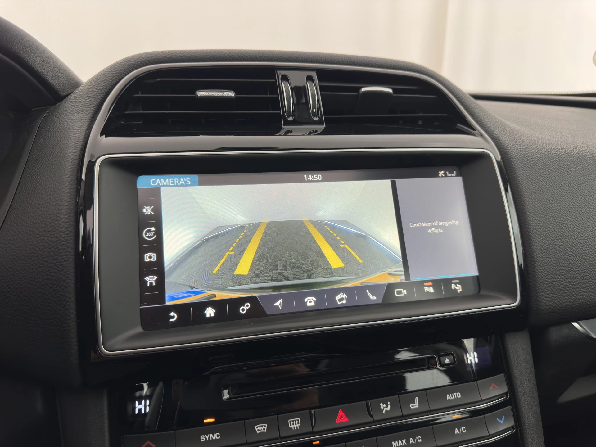 Hoofdafbeelding Jaguar F-PACE