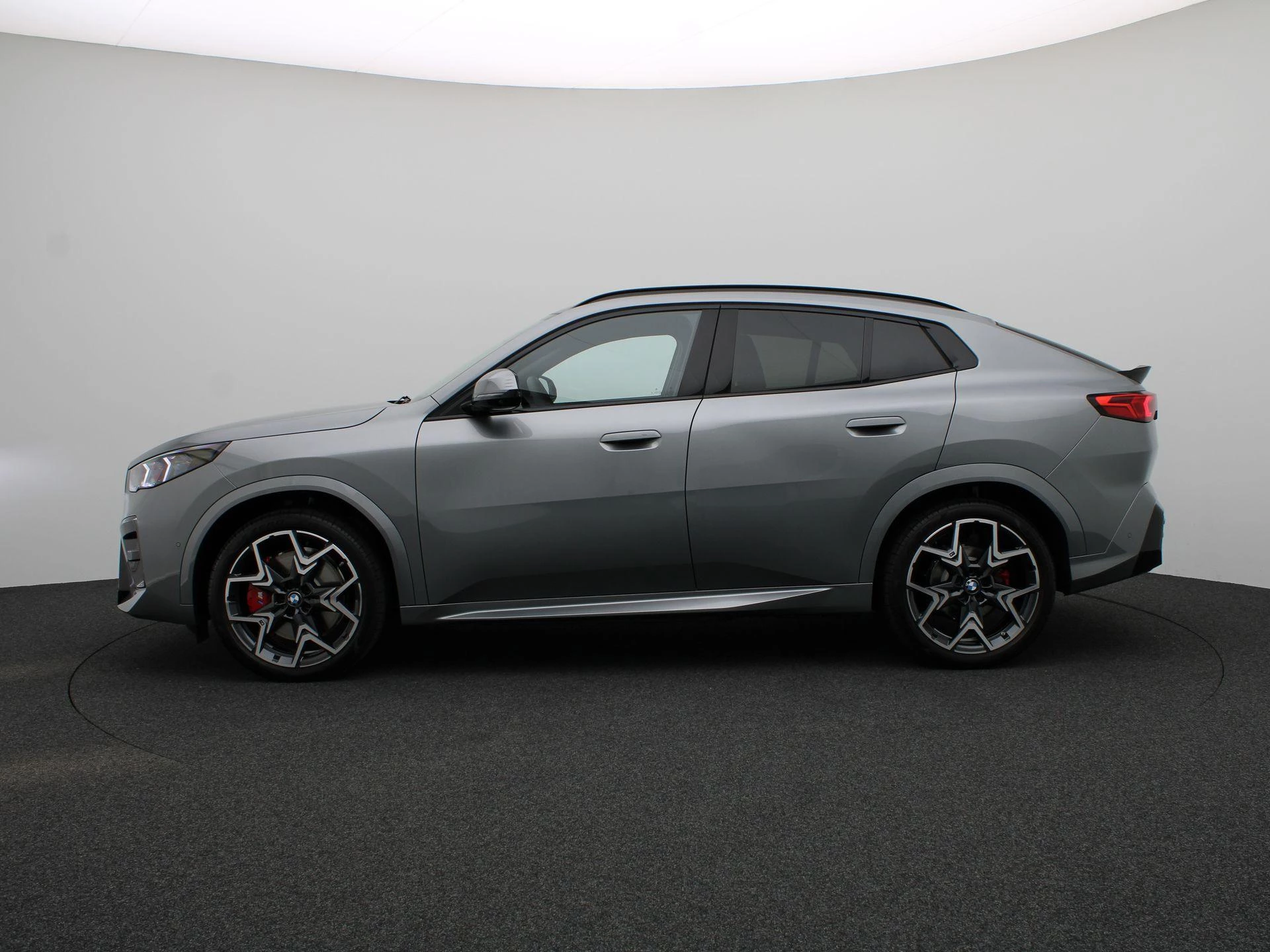 Hoofdafbeelding BMW iX2