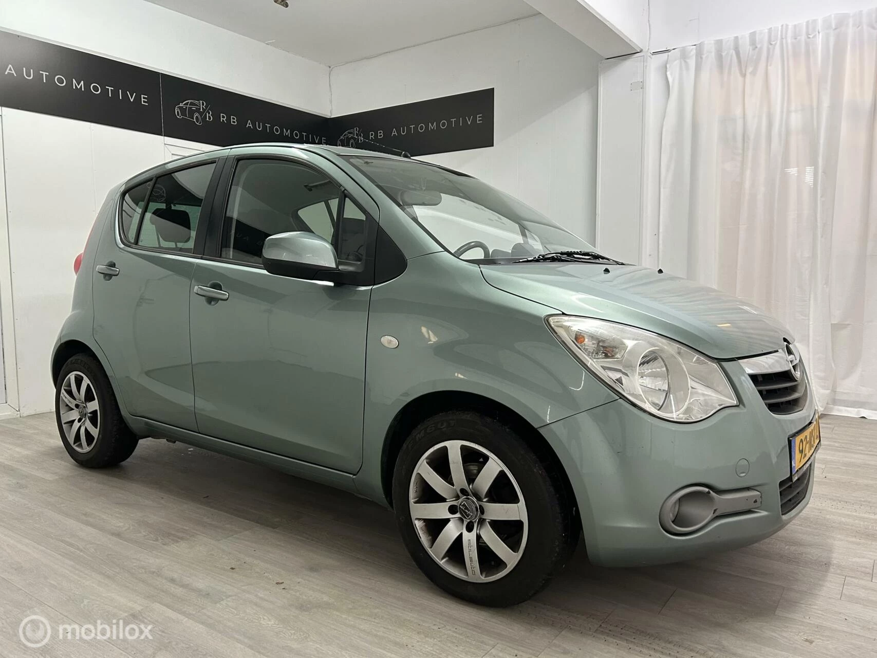 Hoofdafbeelding Opel Agila