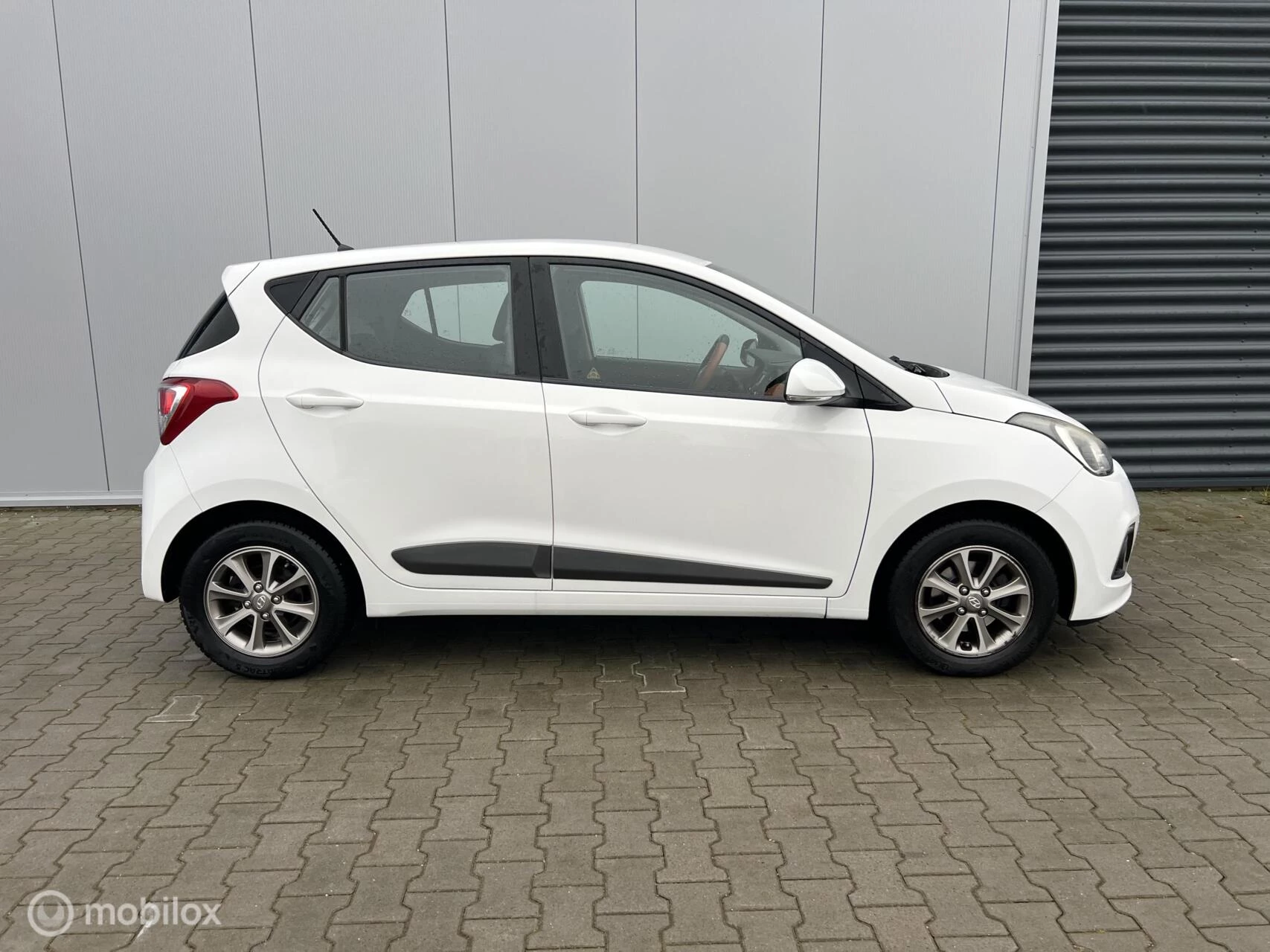 Hoofdafbeelding Hyundai i10